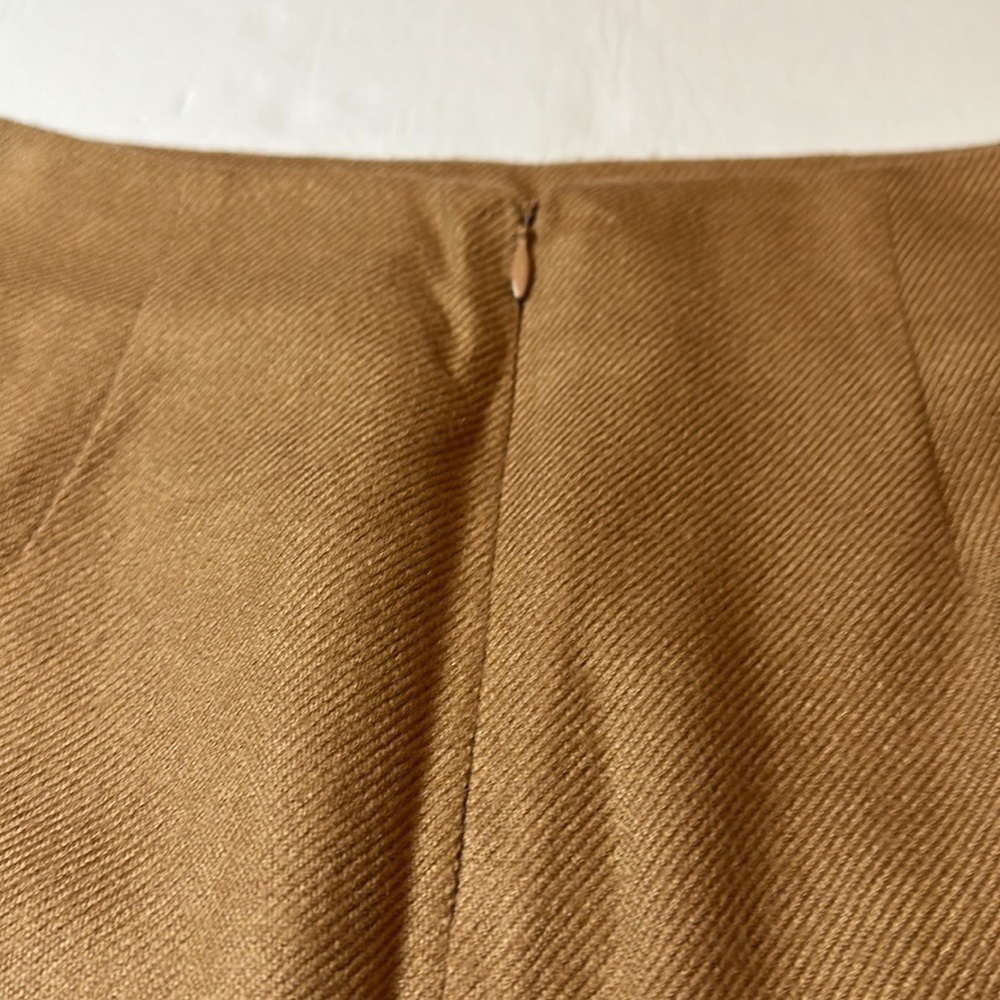 90s Minimalist Camel Pencil Skirt | Embroidered Quiet Luxury Office Capsule - Picture 9 of 9